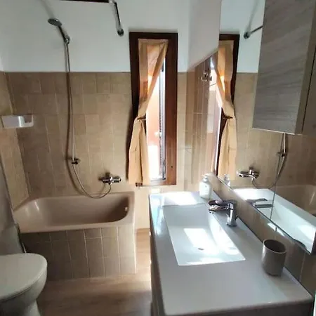 Sweet Cade Apartment *